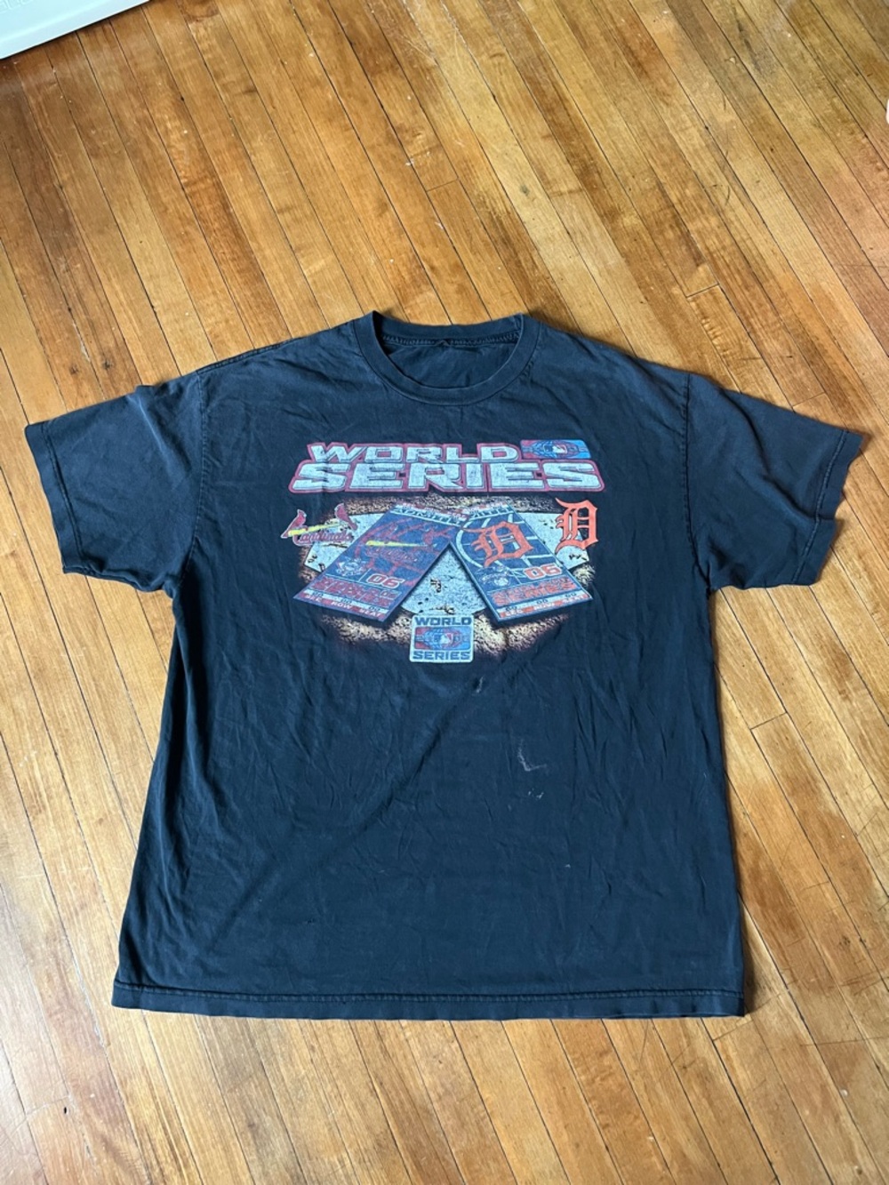 Vintage 2006 World Series Matchup T-shirt